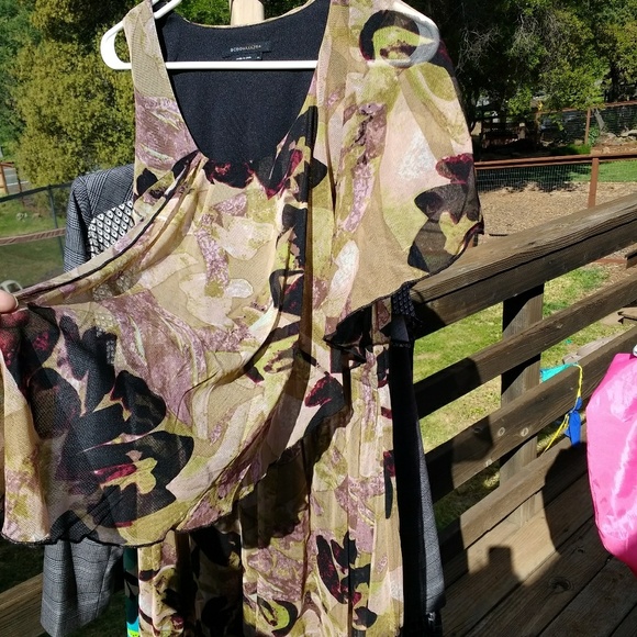 One sleeve asymmetrical hem top or mini dress - Picture 4 of 6